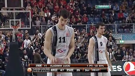 麦迪逊晒出儿子身穿贝林厄姆球衣照片：明智的选择（麦迪逊晒儿子穿贝林厄姆球衣照：眼光不错）