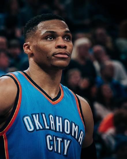 寒冬难破：政府资金成中超球队续命良方 无财政托底很难存活（寒潮未退：财政输血成中超俱乐部续命之道，无政府托底难以为继）