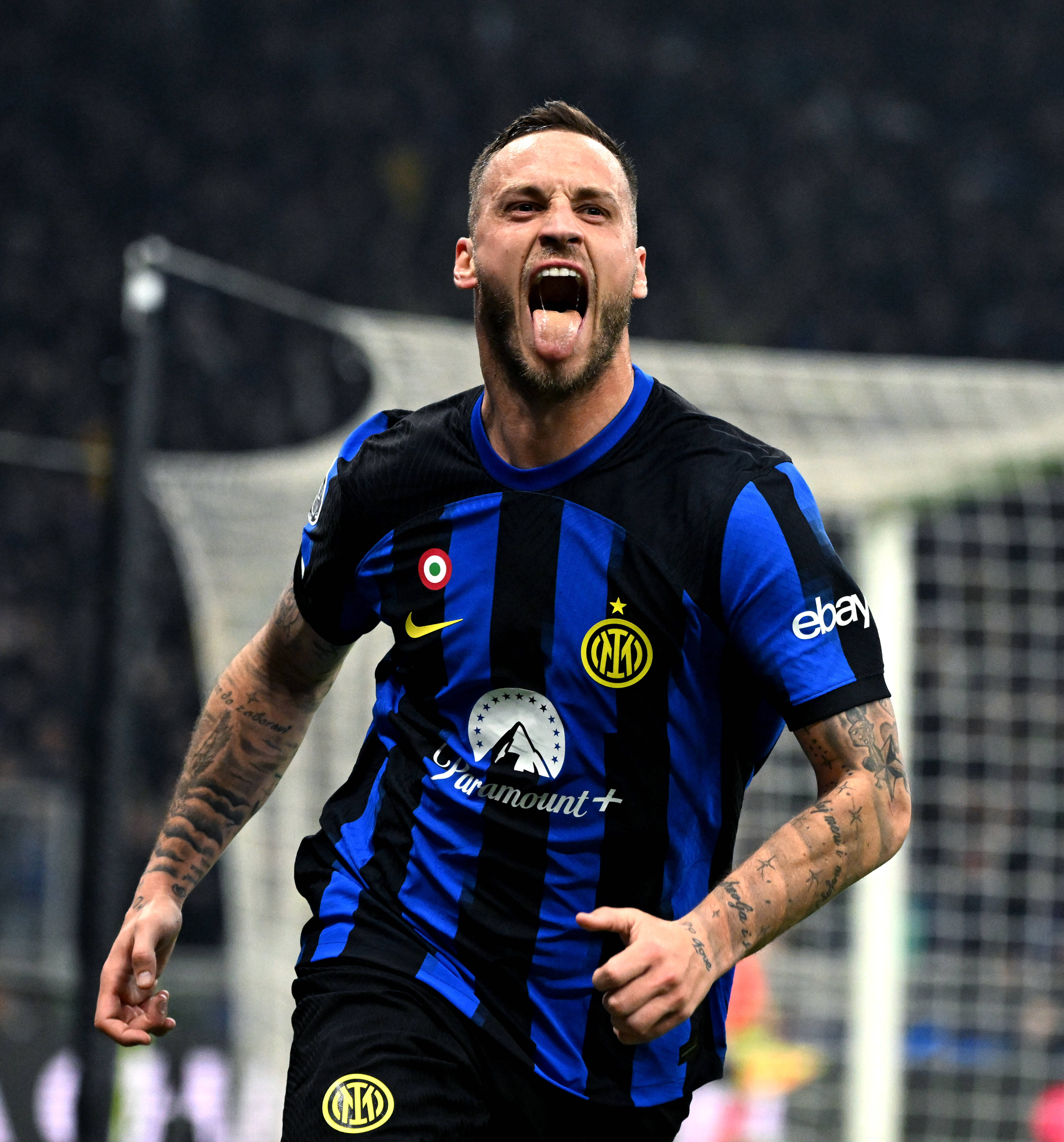 球星晒训练照：永远向前（球星晒训练照：永不止步）