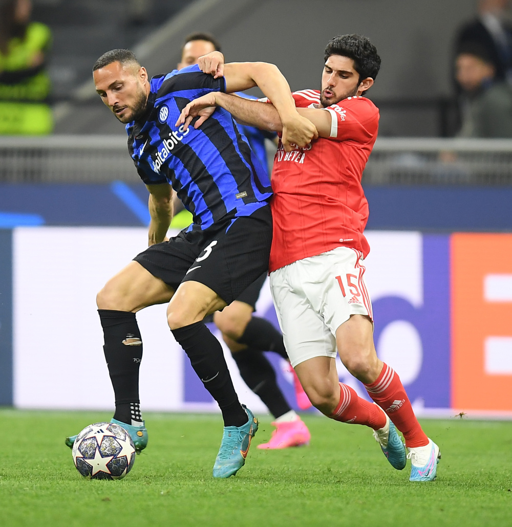 马斯切拉诺：让苏牙替补不是容易的决定，我们周中就沟通过（马斯切拉诺：周中已沟通，让苏牙打替补并非易事）