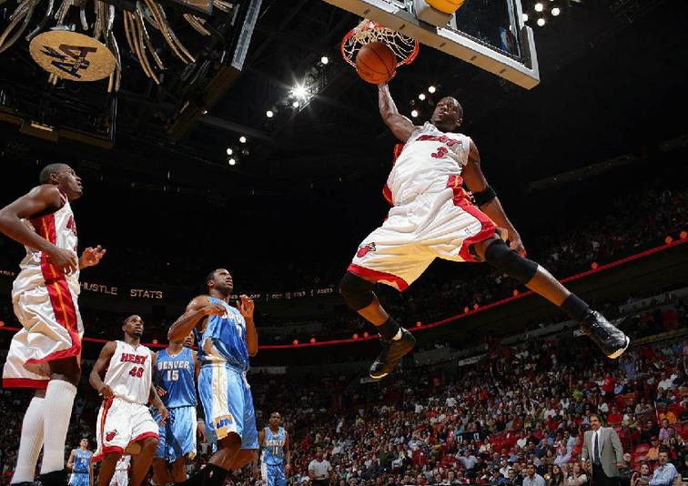 韩K前瞻：浦项铁人拿分可保亚冠资格，全北现代客场5战不败（韩职联前瞻：浦项铁人抢分即可锁定亚冠门票，全北现代客场近5战不败）