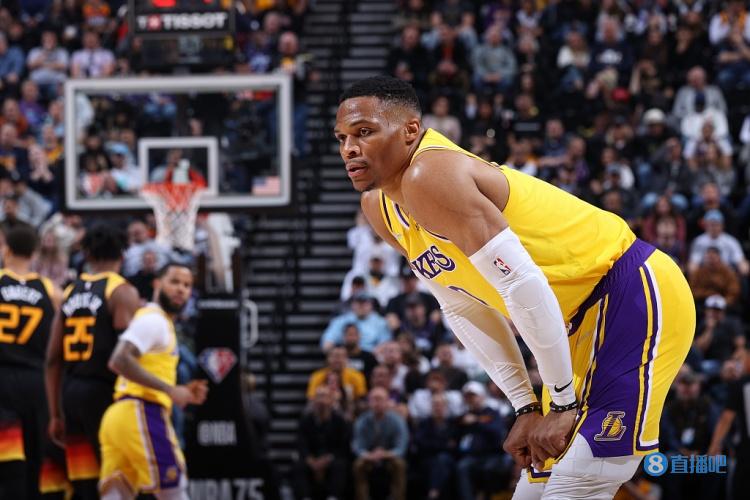 卡里乌斯：在红军时本应投入更多训练；希望能成年轻球员榜样（卡里乌斯自省：效力利物浦时训练投入不足，盼成为年轻球员榜样）