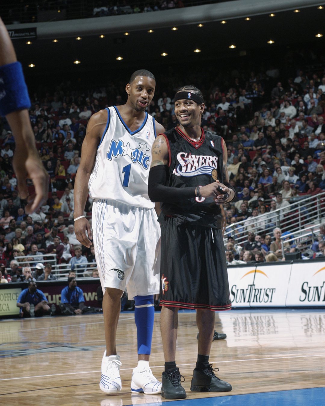 拜仁客战海登海姆：凯恩领衔，卡尔、迪亚斯、格雷罗首发（拜仁客场挑战海登海姆：凯恩领衔，卡尔、迪亚斯、格雷罗先发出战）