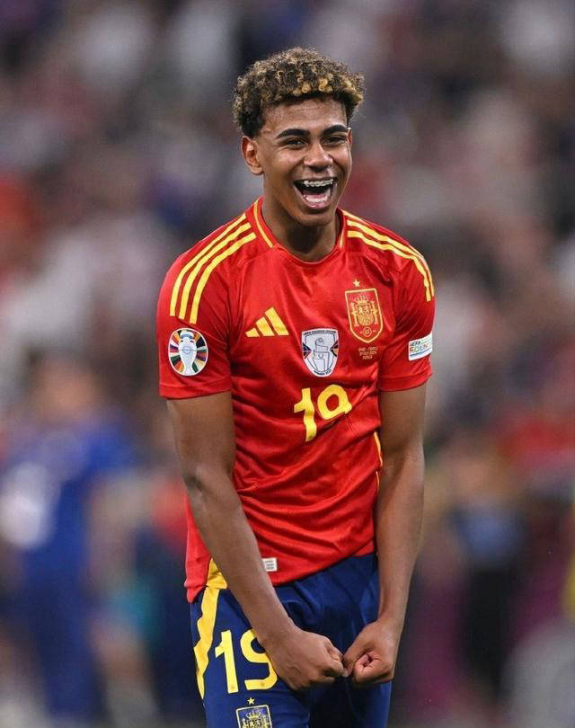 NBA球员数据榜：东契奇得分领先（NBA球员数据排行榜：东契奇领跑得分榜）