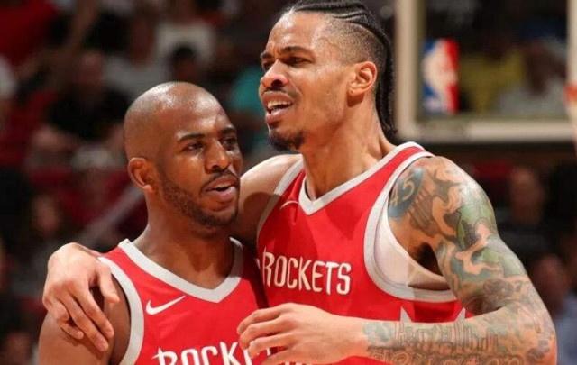 记者：拜仁计划签下17岁厄瓜多尔中卫奥拉亚，并准备将其外租（记者称拜仁拟引进17岁厄瓜多尔中卫奥拉亚，签约后将外租）