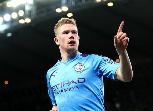 TA：曼城明夏可能签右后卫和右边锋，他们仍在关注利夫拉门托（The Athletic：曼城拟于明夏补强右后卫与右边锋，利夫拉门托仍在候选名单）