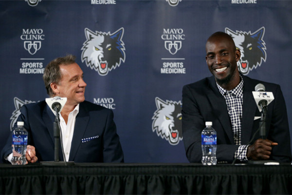 贾顺浩入围留英校友会杰出校友候选名单，12月6日举行颁奖礼（留英校友会杰出校友评选：贾顺浩跻身候选，颁奖礼12月6日举行）