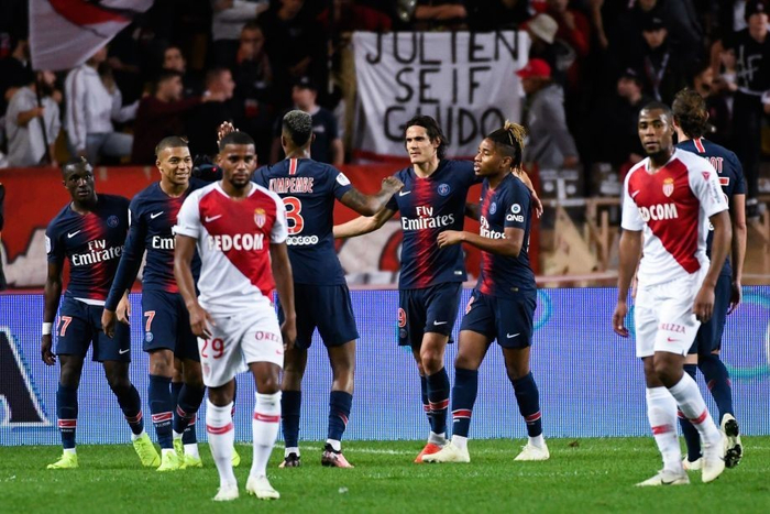 维维亚诺：孔蒂总是在抱怨，从来没有什么能让他满意（维维亚诺：孔蒂总爱抱怨，几乎没有什么能令他满意）