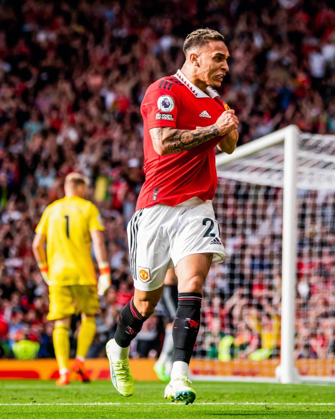 辽宁男篮王哲林末节关键表现（王哲林末节发威撑起辽宁男篮关键时刻）