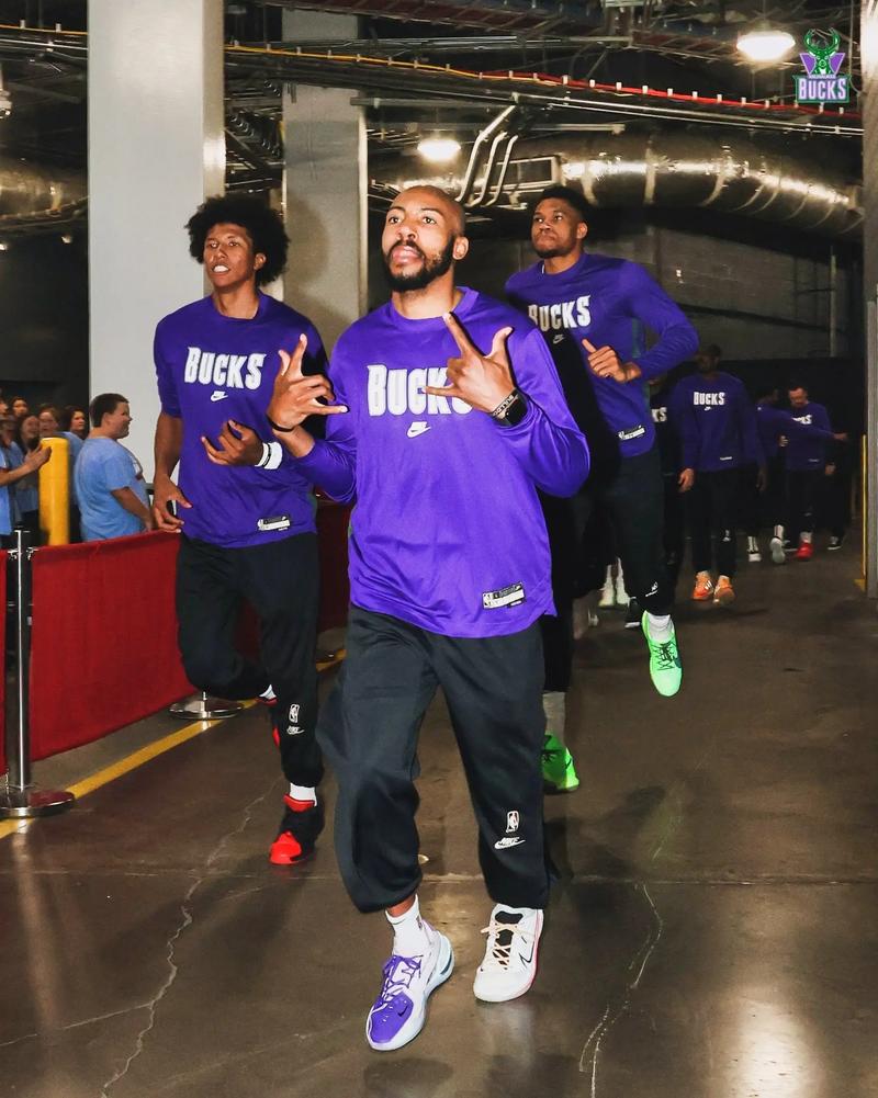 约基奇三双总数达179次！距历史第二的大O仅差两次！（约基奇第179次三双，距离历史第二“大O”仅差2次）