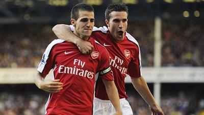 亚冠激战：柔佛VS上海海港，收官之战谁能笑傲？（亚冠终章：柔佛迎战上海海港，谁将笑到最后？）