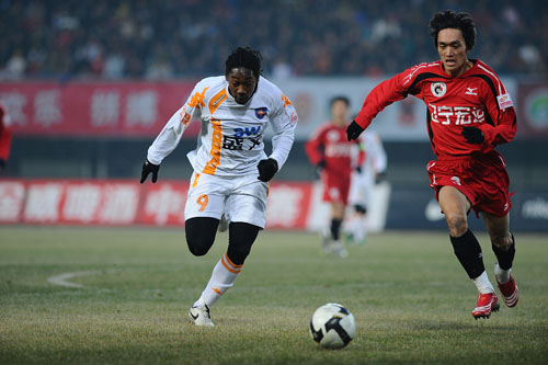 莫耶斯：很满意球队本赛季表现，格拉利什能出战阿森纳（莫耶斯称满意本季表现，格拉利什将出战阿森纳）