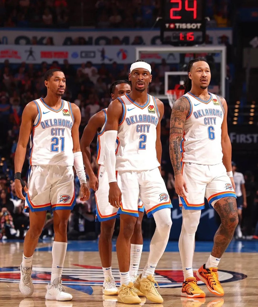 皇社81岁股东：扬赫尔还没我健壮；4000多万就买仨看医务室的（皇社81岁股东炮轰：我比扬赫尔还结实，砸四千余万只买来三名医务室常客）