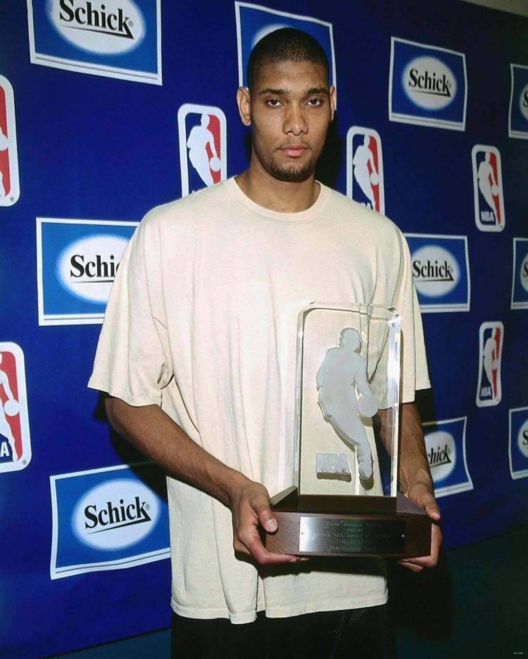 赢得杯赛意味什么？文班：谈不上质变，但算我们迈出的一大步（杯赛夺冠意味着什么？文班：谈不上质变，却是我们迈出的关键一步）