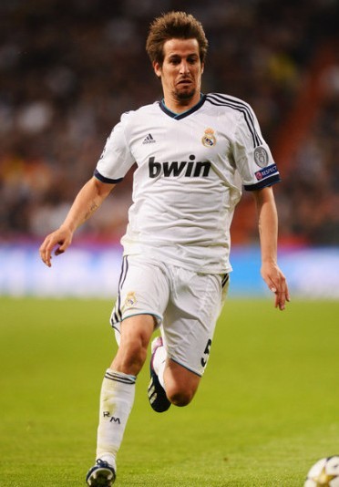 阿尔特塔谈张伯伦随队训练：他不仅积极阳光，也是球员的榜样（阿尔特塔：张伯伦随队合练，积极乐观且是队内表率）