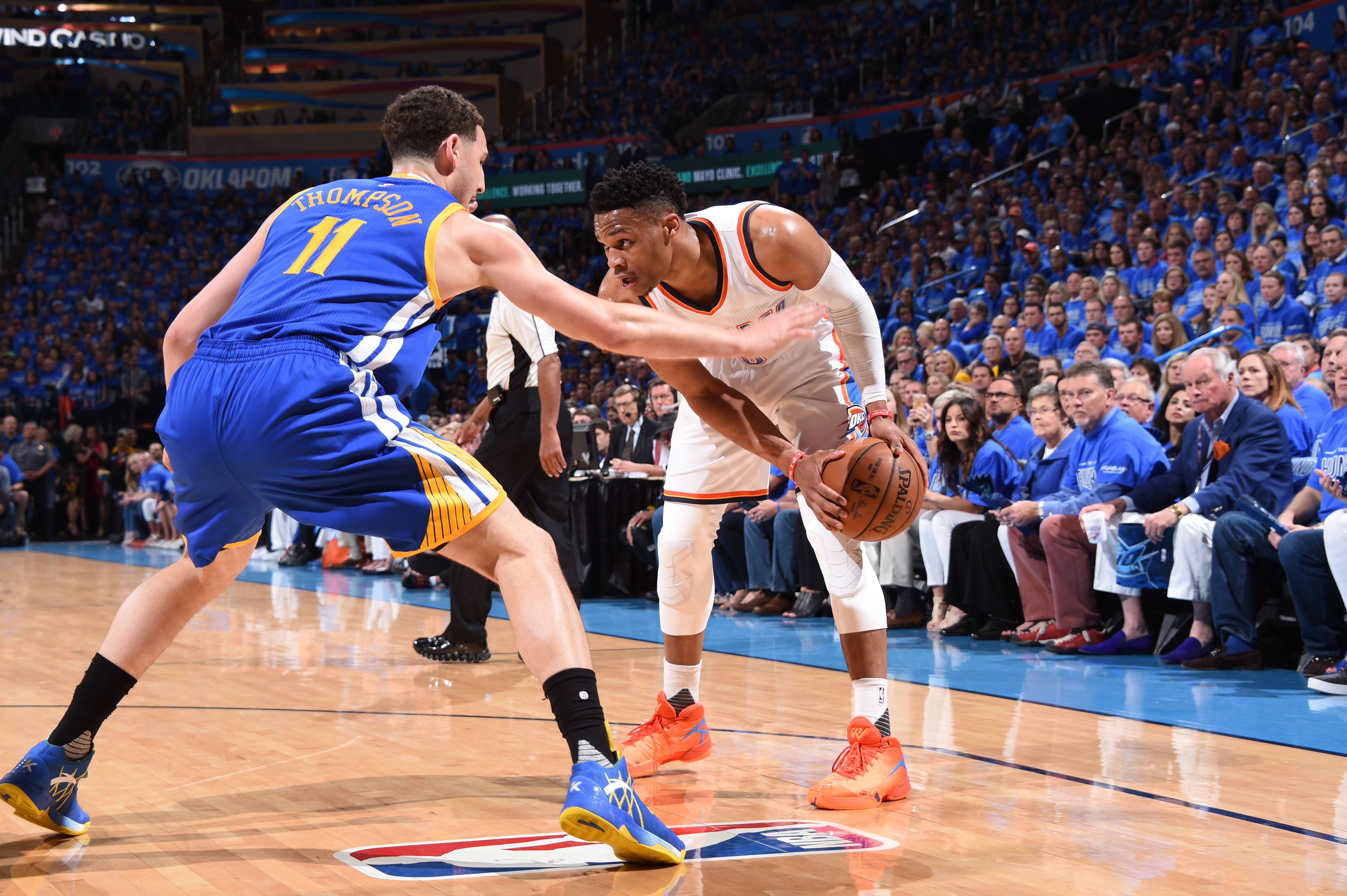 卫冕冠军遭马刺赛季三杀！这一战认清了7个现实，西部格局发生变化了（马刺赛季三杀卫冕冠军：一战揭示7大现实，西部格局生变）