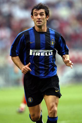 梅西是否参加世界杯？斯卡洛尼：我不知道；踢安哥拉他会出场（梅西世界杯前景未明 斯卡洛尼：对阵安哥拉将出场）