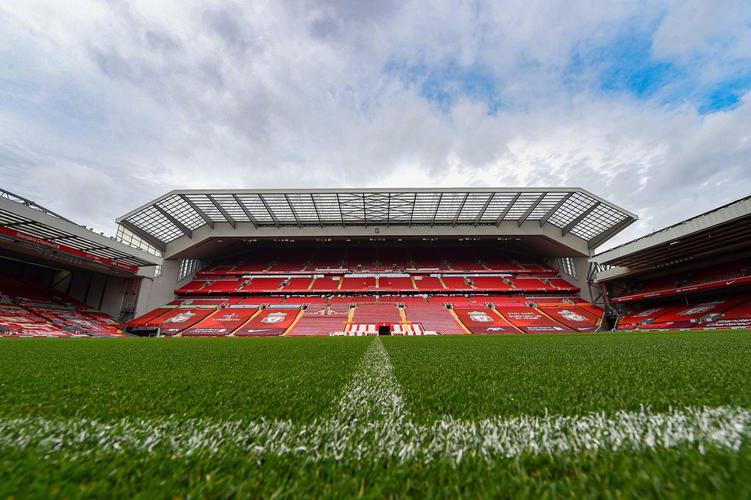 不愧是梅超锋，梅里诺本赛季各项赛事总计已经打进10球（火力全开！梅里诺本赛季各项赛事已收获10球）