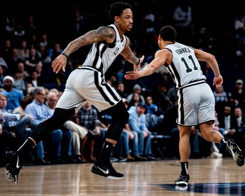 篮球CBA俱乐部宣布加大青训投入（CBA篮球俱乐部宣布加码青训投入）