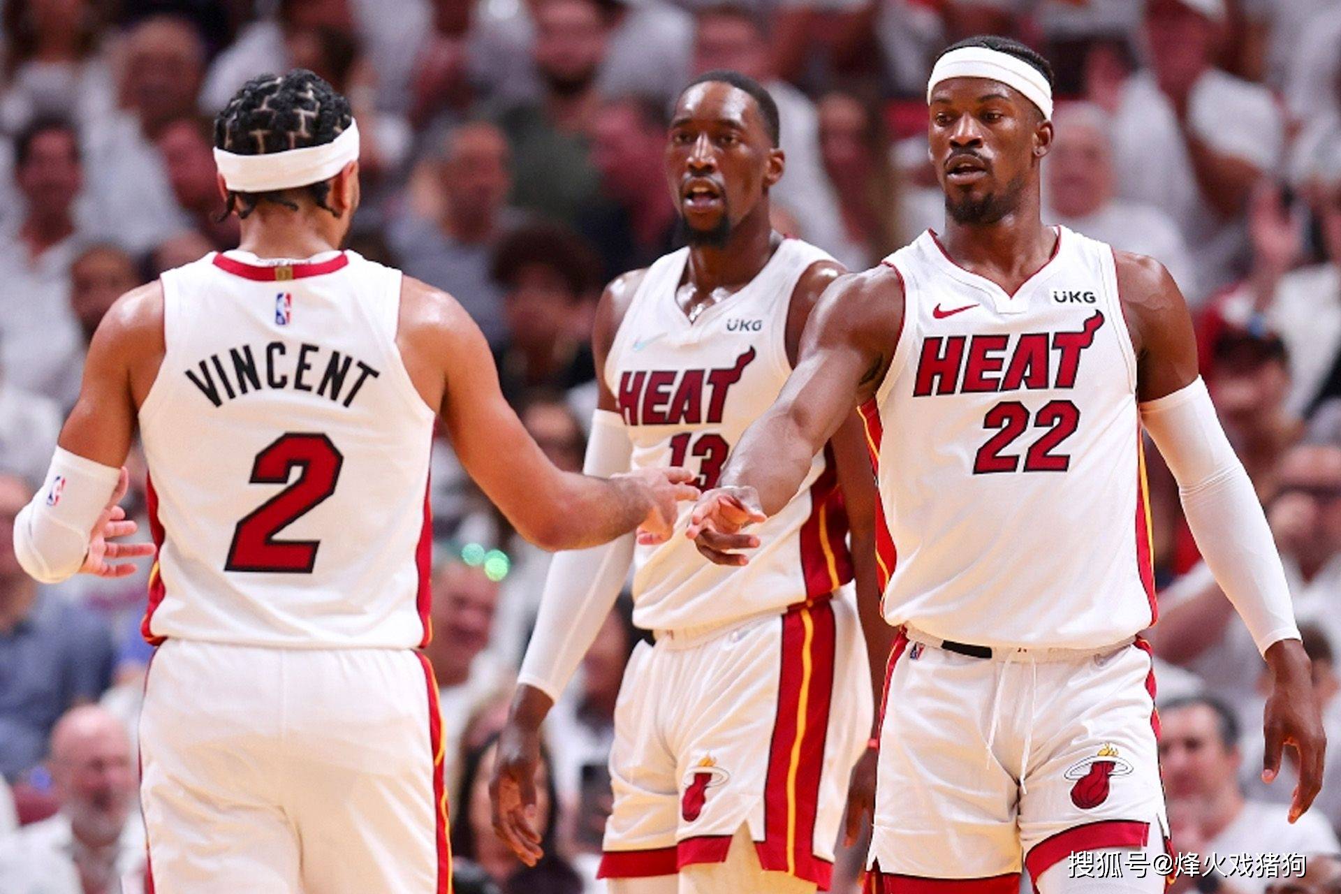 完爆克林根+碾压罗威！杨瀚森打成大腿，狂逼开拓者裁掉斯普利特（杨瀚森统治内线成球队大腿！压过克林根与罗威，开拓者或考虑裁掉斯普利特）