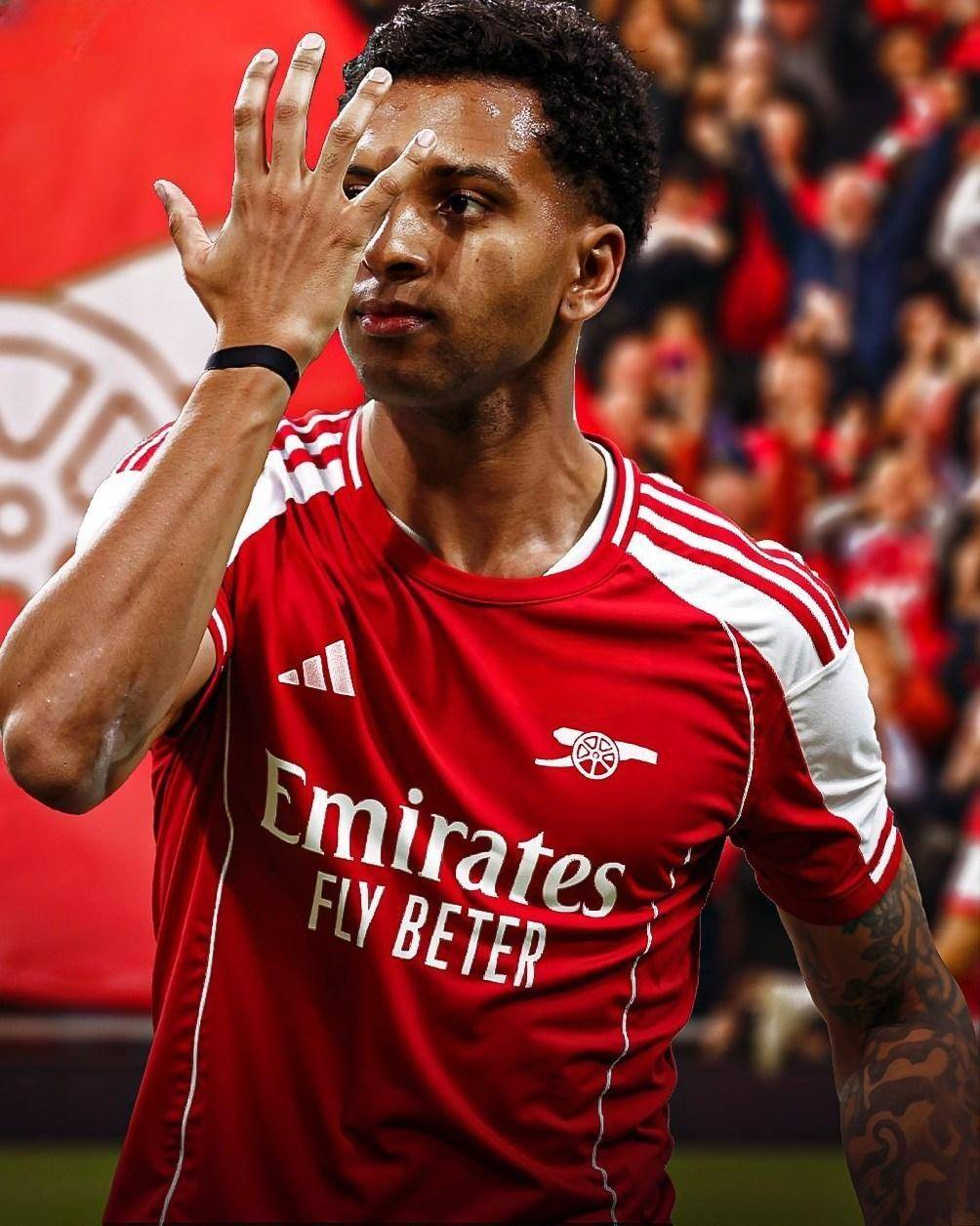 贝尔戈米：看看那不勒斯有多少人缺阵，如今他们比上赛季更强（贝尔戈米：尽管伤缺众多，如今的那不勒斯比上赛季更强）