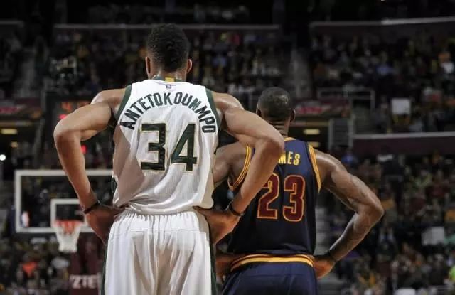 梅西当选本赛季美职联MVP，是美职联历史首位蝉联MVP的球员（梅西荣膺本季美职联MVP，创联盟首位连庄纪录）